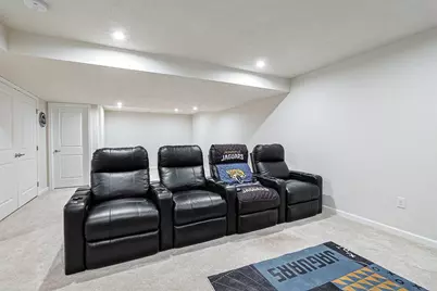 320 Chevington Chase, Tipp City, OH 45371 - Photo 32