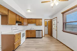 107 Ashlee Dr, Lewisburg, OH 45338 - Photo 10