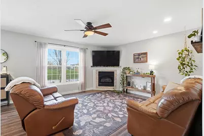 2586 Renwick Way, Troy, OH 45373 - Photo 6