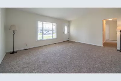 625 Franklin Avenue, Union, OH 45322 - Photo 6