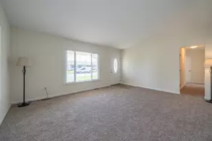 625 Franklin Ave, Union, OH 45322 - Photo 6