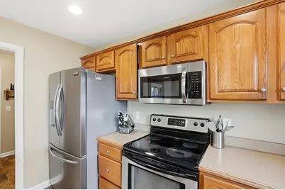 2813 Amberwood Drive, Troy, OH 45373 - Photo 12