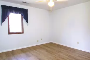 6011 E Carlton Rd, West Alexandria, OH 45381 - Photo 20