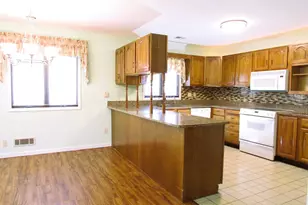 6011 E Carlton Rd, West Alexandria, OH 45381 - Photo 12