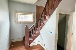 317 N Elm St, Bellefontaine, OH 43311 - Photo 8