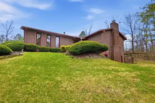 3831 Crescent Hill Rd, Springfield, OH 45502 - Photo 2