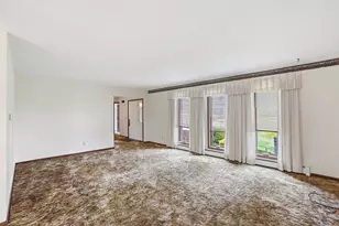 3831 Crescent Hill Rd, Springfield, OH 45502 - Photo 8