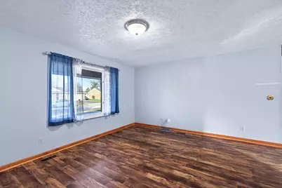 634 Martin Drive, Xenia, OH 45385 - Photo 8