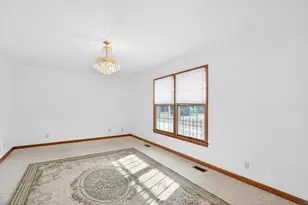 1528 Mary Ln, Celina, OH 45822 - Photo 8