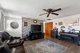 916 Mystic Ln, Troy, OH 45373 - Photo 6