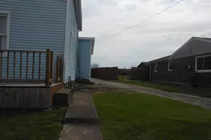 419 E Main St, Bradford, OH 45308 - Photo 10