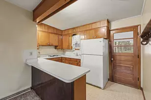 114 Cherry Ln, Wapakoneta, OH 45895 - Photo 6