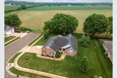 725 Loxley Lane, Troy, OH 45373 - Photo 8