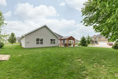 725 Loxley Lane, Troy, OH 45373 - Photo 16