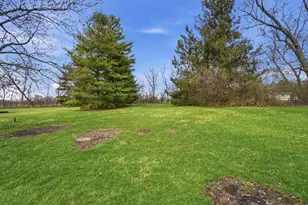 1166 W Sparrow Rd, Springfield, OH 45502 - Photo 36