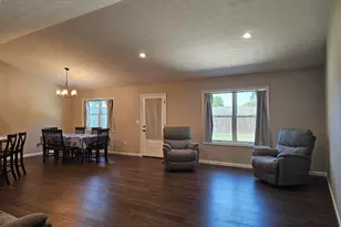 120 Piper's Pine Dr, Pleasant Hill, OH 45359 - Photo 6