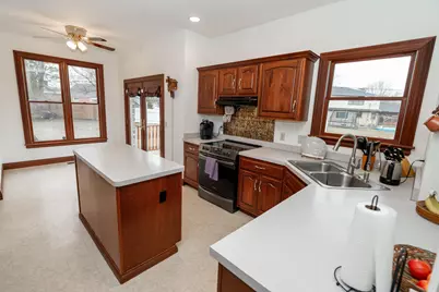 2442 Greystone Lane, Springfield, OH 45503 - Photo 16