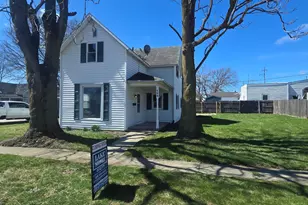 415 S Sugar St, Celina, OH 45822 - Photo 2