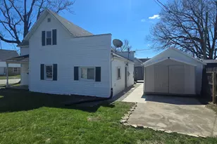 415 S Sugar St, Celina, OH 45822 - Photo 4