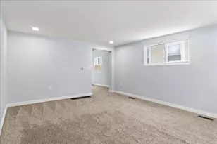 427 N Walnut St, Urbana, OH 43078 - Photo 6