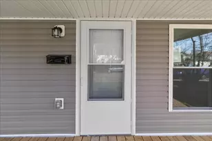 427 N Walnut St, Urbana, OH 43078 - Photo 2