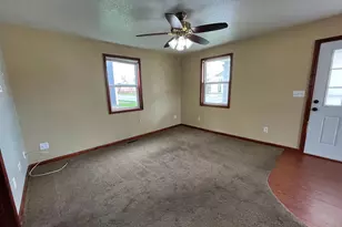 11 S Water St, Wapakoneta, OH 45895 - Photo 12