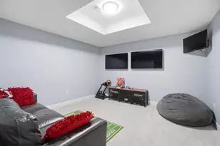 1250 MacIntosh Ct, Tipp City, OH 45371 - Photo 98