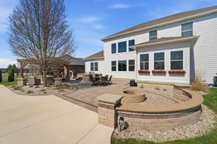 1250 MacIntosh Ct, Tipp City, OH 45371 - Photo 112