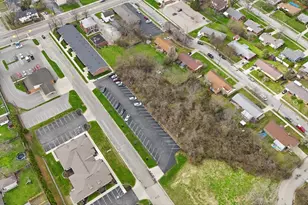 1806 N Limestone St, Springfield, OH 45503 - Photo 6