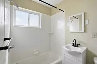 1806 N Limestone St, Springfield, OH 45503 - Photo 26