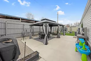 11300 Tuscarora Path, Lakeview, OH 43331 - Photo 14