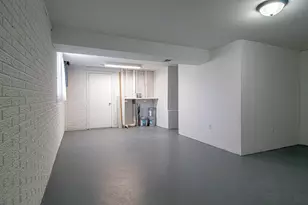 489 Caldwell Cir, New Carlisle, OH 45344 - Photo 16