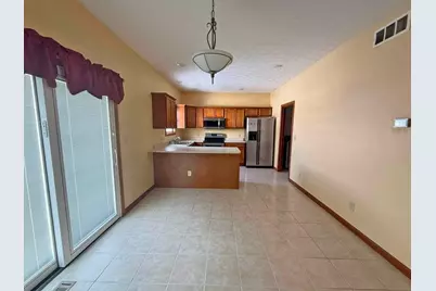 541 Northpoint Court, Troy, OH 45373 - Photo 8