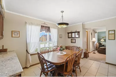 1039 Bradford Drive, Springfield, OH 45503 - Photo 4