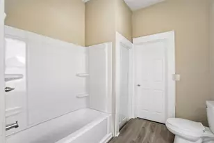 1210 S Limestone St, Springfield, OH 45505 - Photo 20