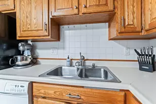 7039 Monte Carlo Dr, Englewood, OH 45322 - Photo 12