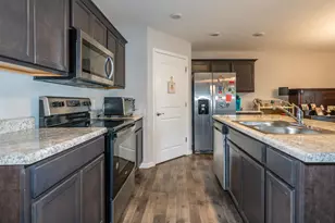 4969 Galileo Ave, Trotwood, OH 45426 - Photo 6