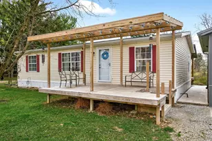 312 E Pike St, Christiansburg, OH 45389 - Photo 4