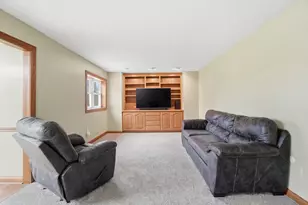2255 Woodstock Ct, Troy, OH 45373 - Photo 24