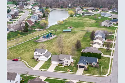 1371 Edinburgh Drive, Troy, OH 45373 - Photo 4