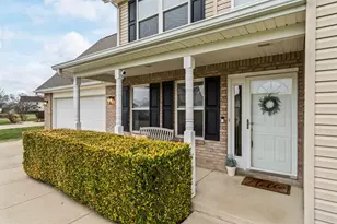 1371 Edinburgh Dr, Troy, OH 45373 - Photo 6