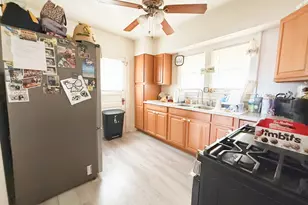 263 N Isabella St, Springfield, OH 45504 - Photo 10