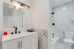 6425 Harbinger Ln, Dayton, OH 45449 - Photo 14