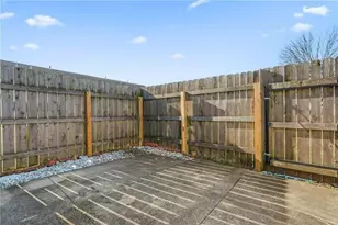 6425 Harbinger Ln, Dayton, OH 45449 - Photo 20