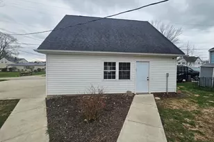 935 W High St, Saint Marys, OH 45885 - Photo 8