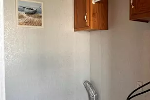 22 Sunset Dr, Springfield, OH 45504 - Photo 8