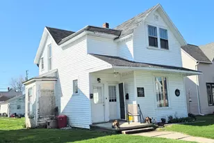 731 Columbia St, Saint Marys, OH 45885 - Photo 2