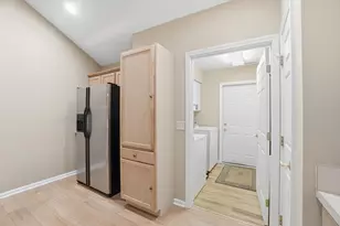 4662 Cobblestone Dr, Tipp City, OH 45371 - Photo 18