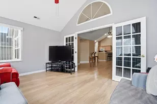 4662 Cobblestone Dr, Tipp City, OH 45371 - Photo 12