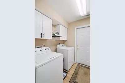 4662 Cobblestone Drive, Tipp City, OH 45371 - Photo 20